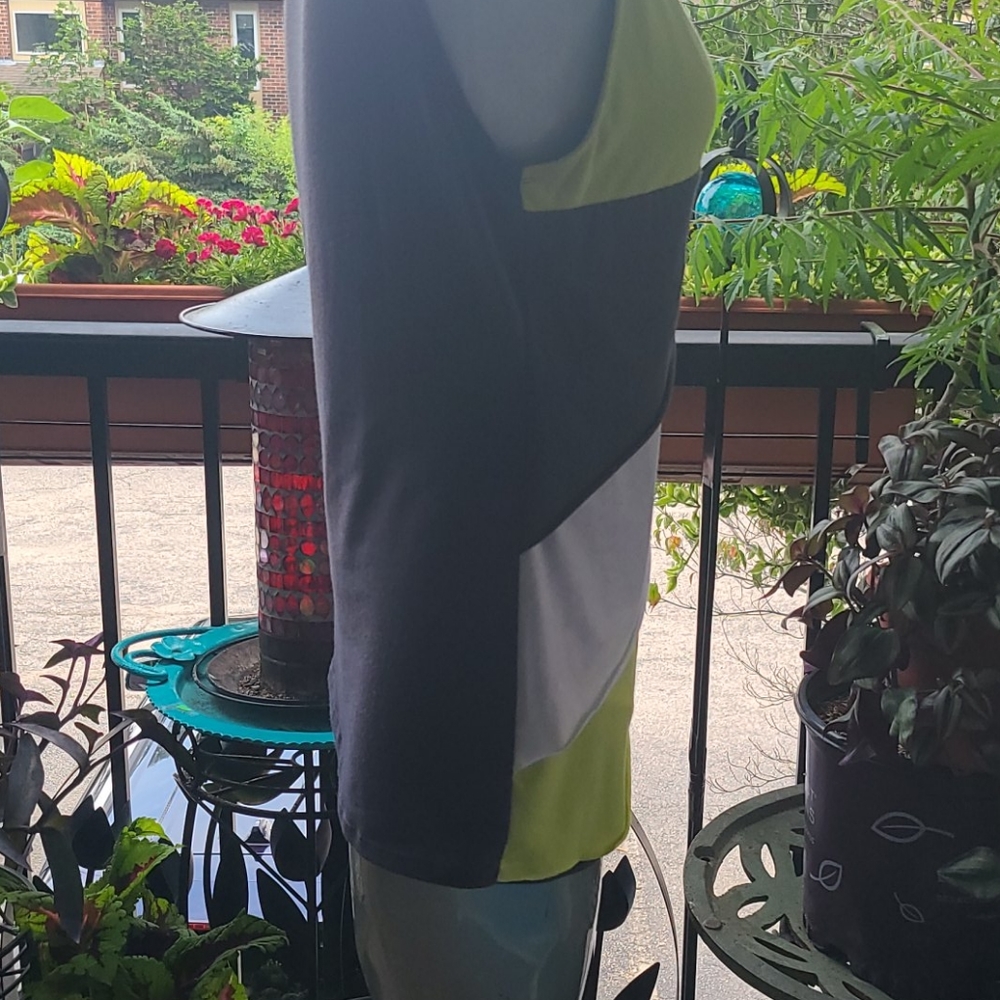 Top - Picture 3 of 8